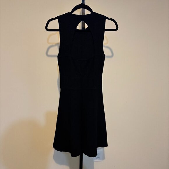Theory Maysen Prosecco Black Sleeveless Cut Out Back Fit and Flare Dress - Picture 12 of 14